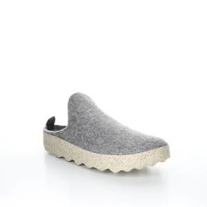 NEW BOS. & CO. asportuguesas slip on shoe in concrete